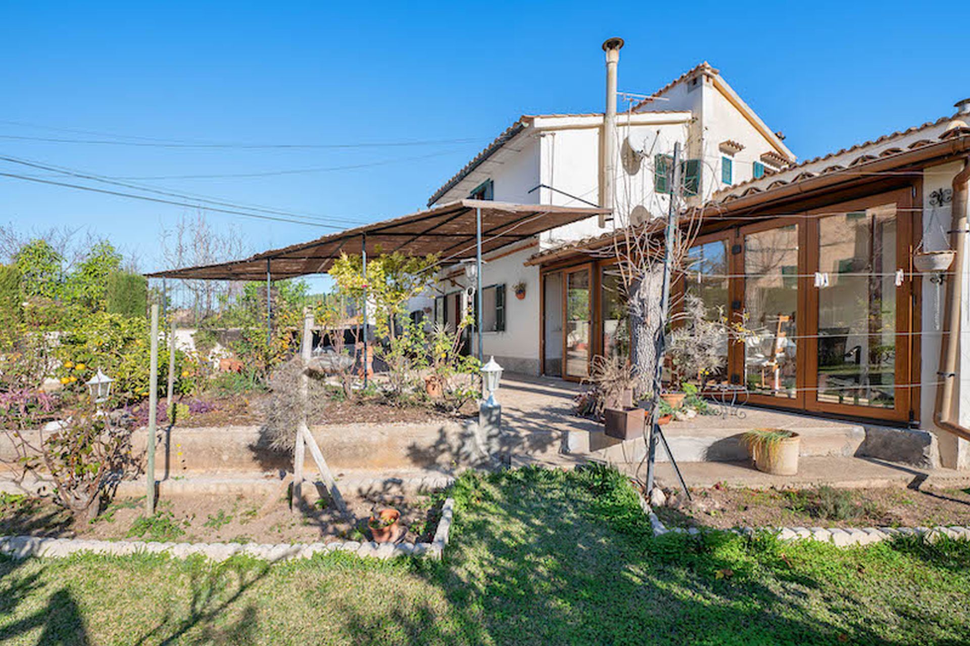 Zentral gelegenes Stadthaus mit Garten in Soller kaufen