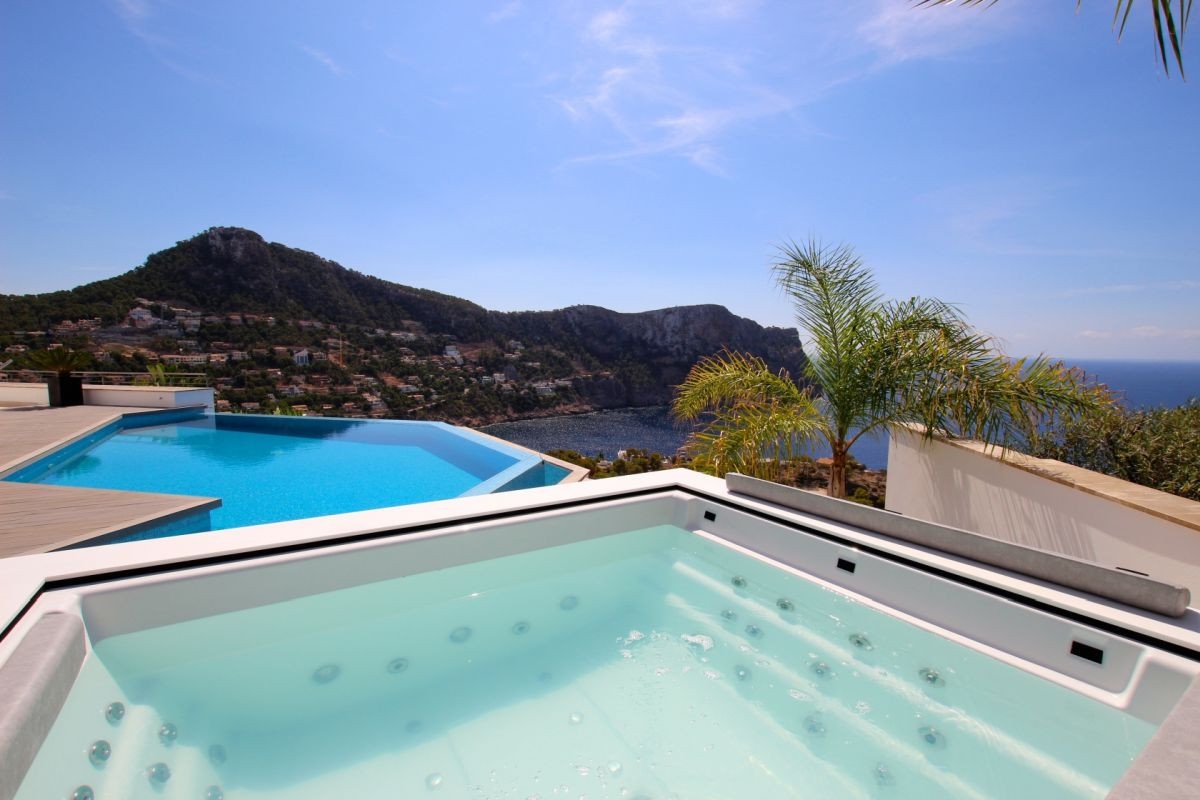 Tolle Traumvilla direkt am Meer in Puerto Andratx-Kauf