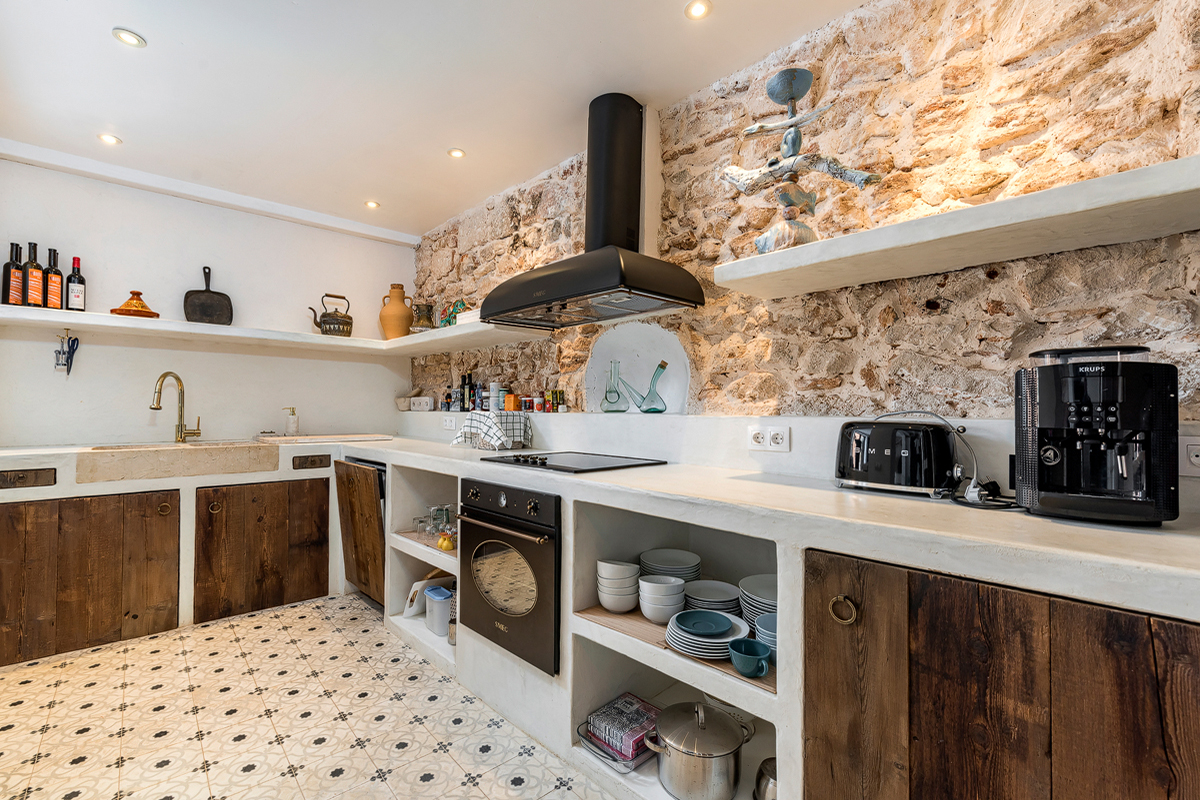 Neurenovierte Wohnung mit Charakter eines wunderschönen Stadthauses im