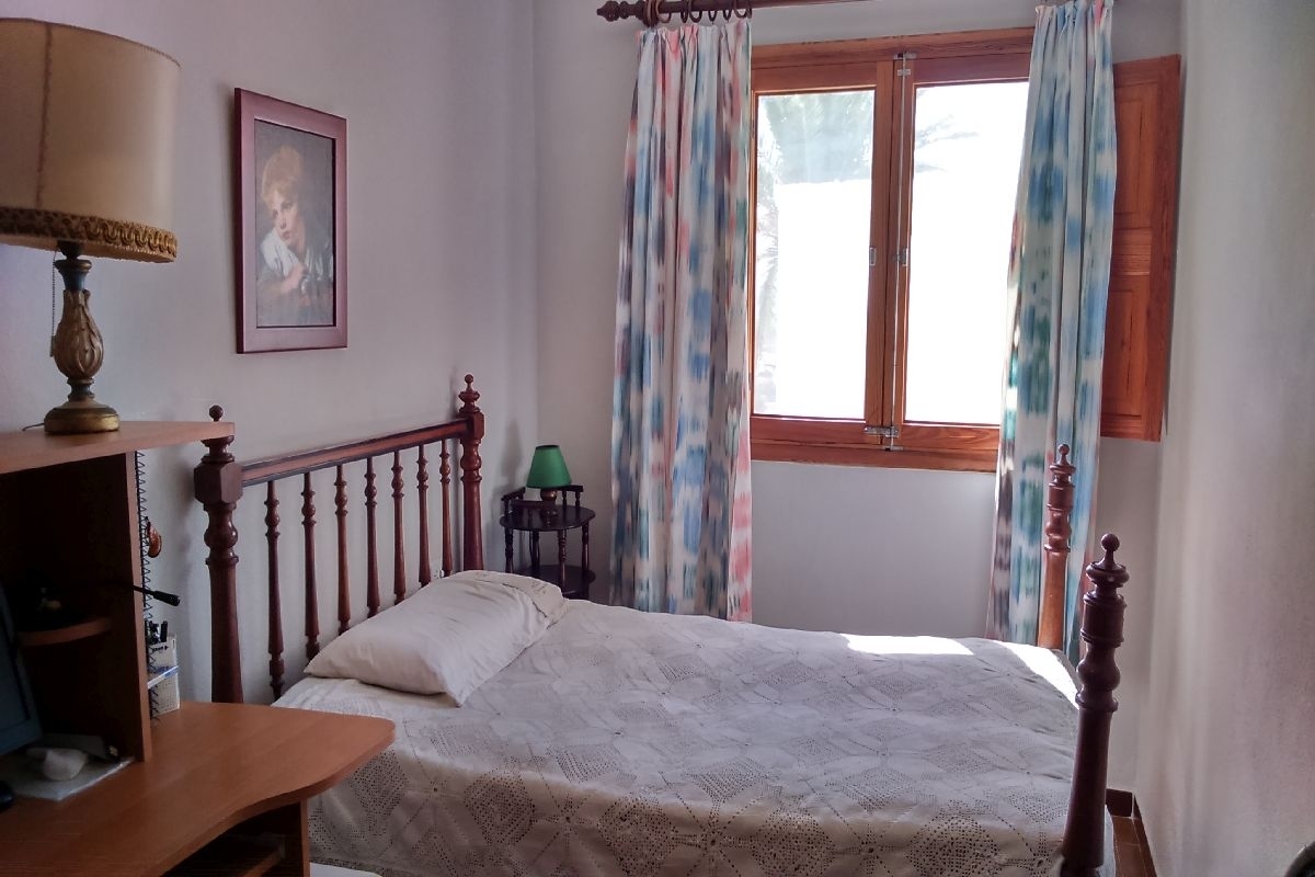 Bonita casa de pueblo en Marratxinet con vistas lejanas, terrazas y