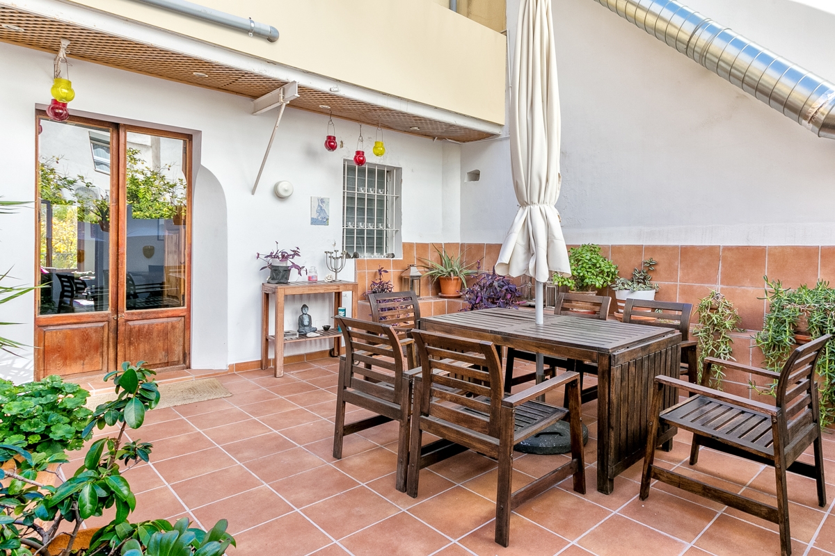 Stilvolle Wohnung mit 35 qm Terrasse im Herzen von Santa Catalina-kaufen