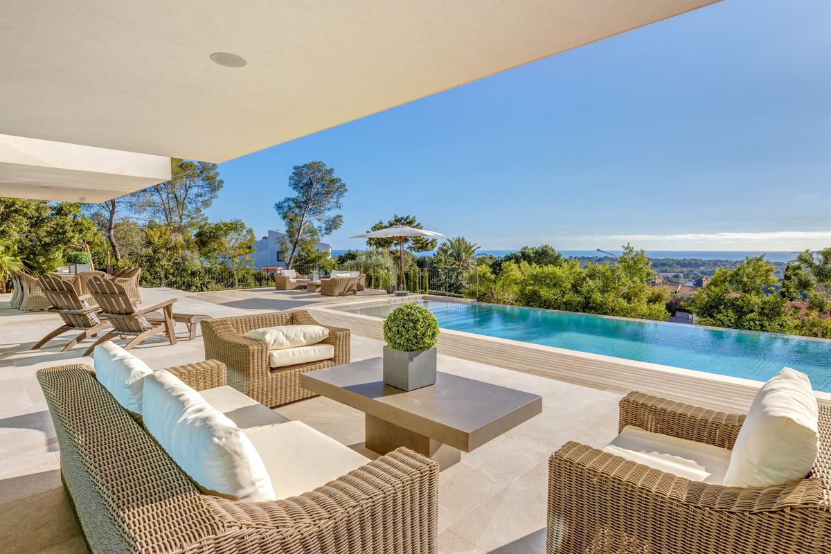 Moderne, luxuriöse Neubau-Villa mit Meerblick in Ca's Catalá - kaufen