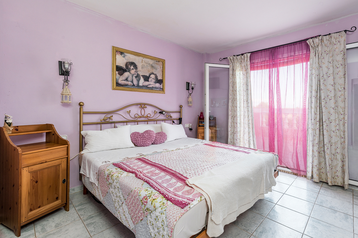 Komfortable 4-Schlafzimmer Villa mit Pool in El Toro - kaufen