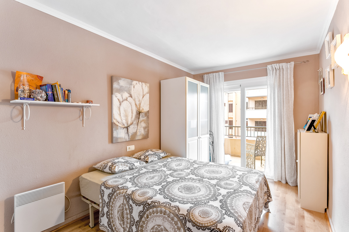 Bonito piso vacacional con 3 dormitorios junto al mar en Can Pastilla