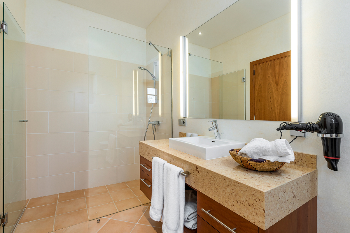 Stilvolles Landhaus mit bezauberndem Garten nahe Santanyi - kaufen