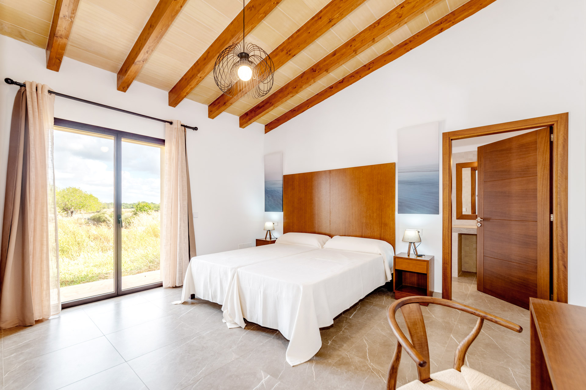 Idyllic finca in the heart of Mallorca with sauna and pool with jacuzzi