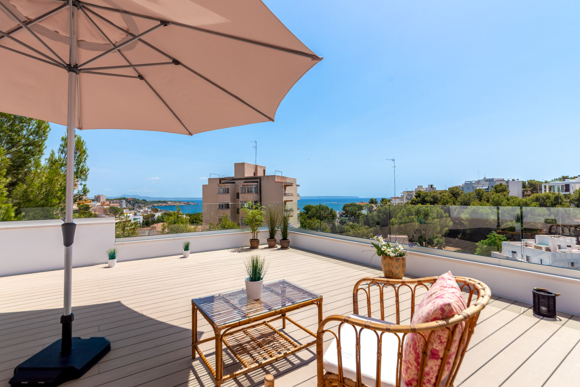 Saint Jean Cap Ferrat Renovated Penthouse With Sea Views - Renovated Penthouse Apartments