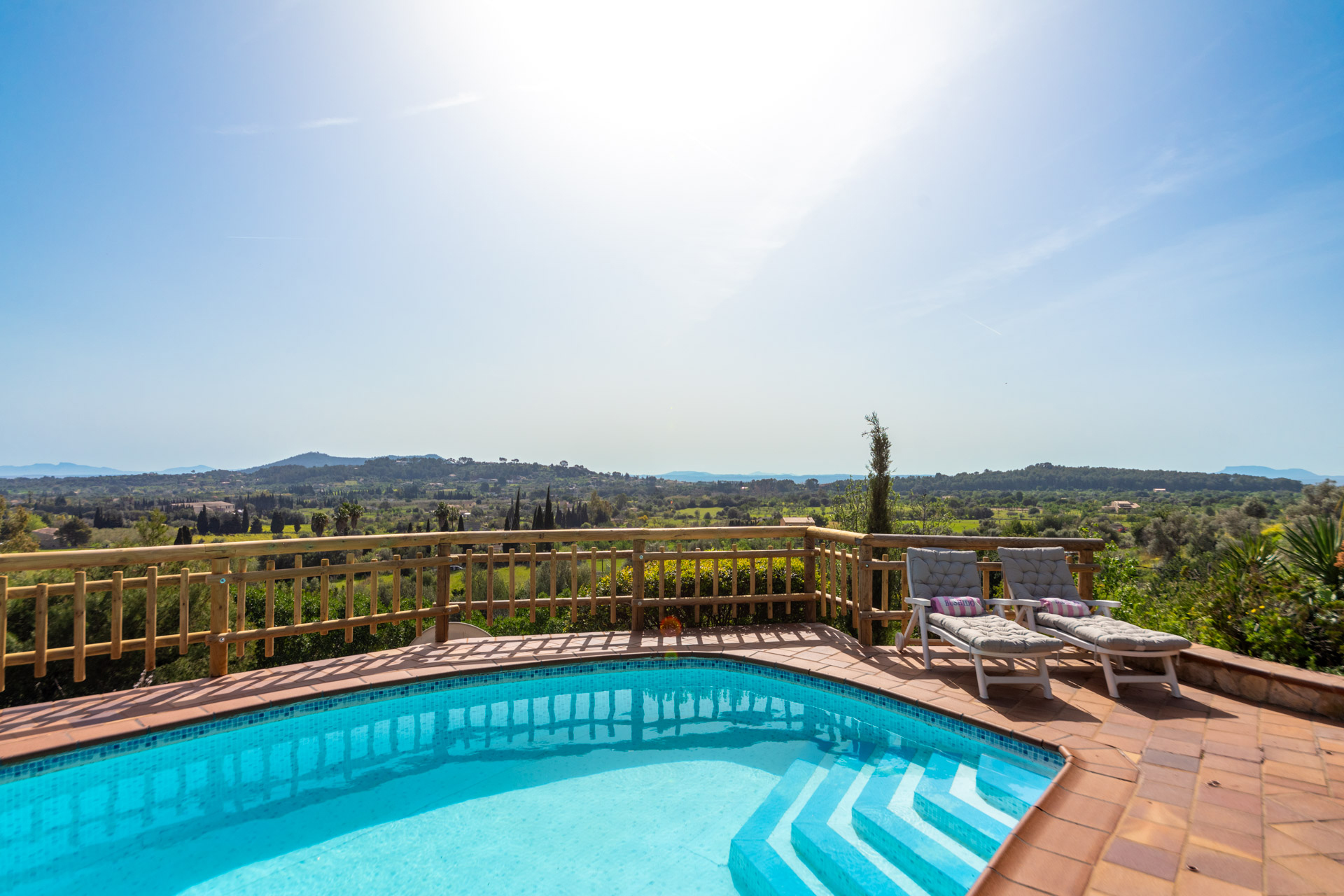Landhaus mit Garage, Pool und fantastischem Panoramablick in Selva - kaufen